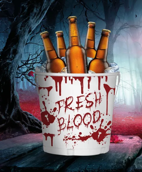 Blodig spand - fresh blood