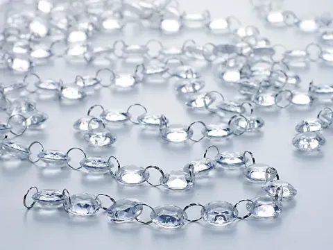 Diamant guirlande med klare plastdiamanter