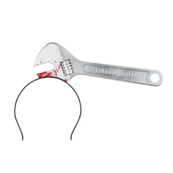 Svensknøgle gennem hovedet